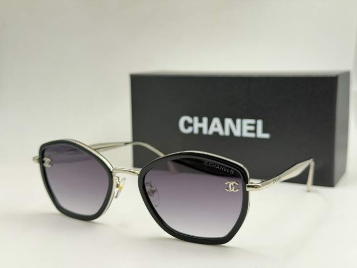 Picture of Chanel Sunglasses _SKUfw81853151fw